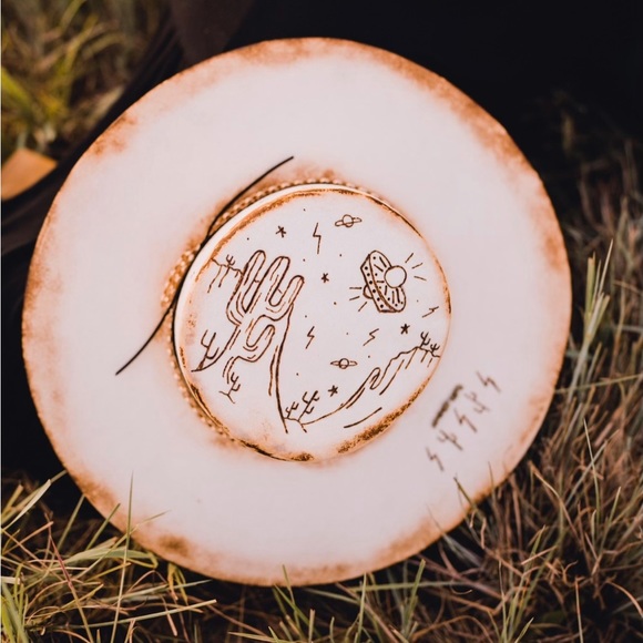 Custom burned hat - Picture 2 of 2